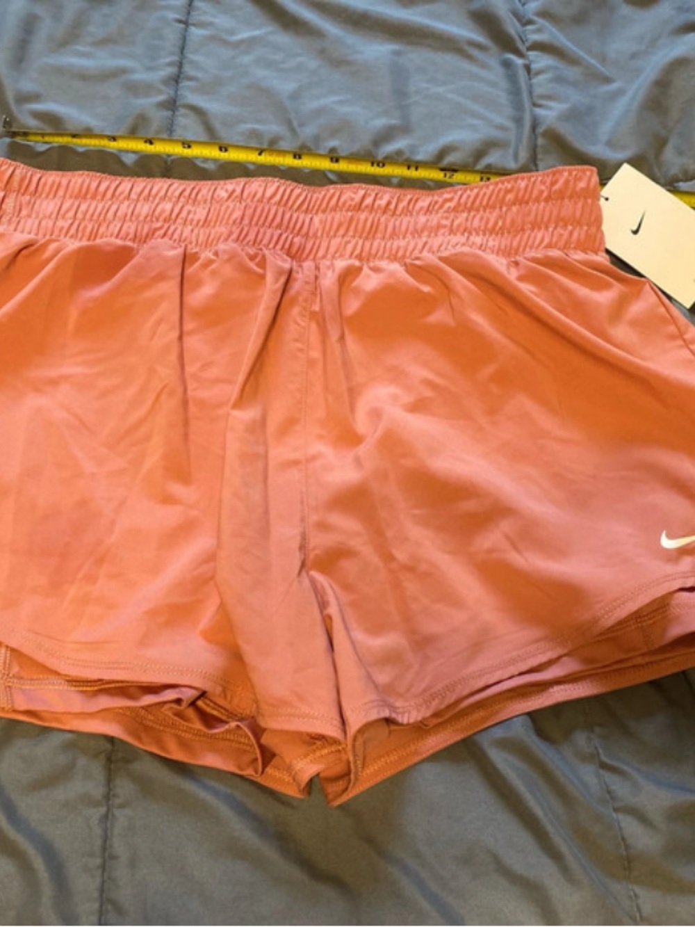 Nike Women’s Coral Pink dri fit Athletic Shorts size L